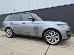 Grau Gebraucht 2021 Land Rover Range Rover Vogue SUV | 59.740 € (Etwas zu teuer)