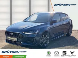 Chromablau metallic Gebraucht 2023 Ford Focus ST-Line X Limousine | 23.580 € (Guter Preis)