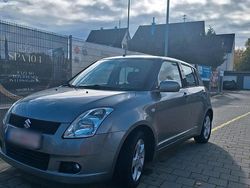 Beige Gebraucht 2007 Suzuki Swift Kleinwagen | 4.399 € (Fairer Preis)