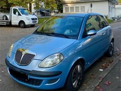 Blau Gebraucht 2006 Lancia Ypsilon Kleinwagen | 750 € (Guter Preis)