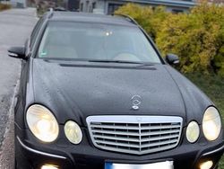 Schwarz Gebraucht 2007 Mercedes E220 Elegance Kombi | 4.500 € (Teuer)