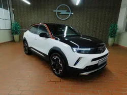 Jade weiss Gebraucht 2021 Opel Mokka GS Line SUV | 22.350 € (Fairer Preis)