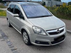 Silber Gebraucht 2006 Opel Zafira Van / Kleinbus | 2.800 € (Teuer)