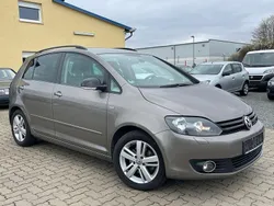 Braun Gebraucht 2012 VW Golf VII Match Limousine | 5.999 € (Superpreis)