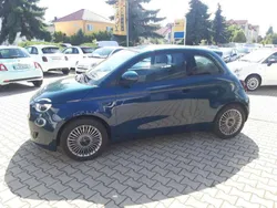Grün Gebraucht 2023 Fiat 500e Icon Kleinwagen | 23.999 € (Etwas zu teuer)