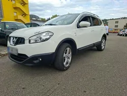 Weiß Gebraucht 2011 Nissan Qashqai SUV | 8.500 € (Etwas zu teuer)