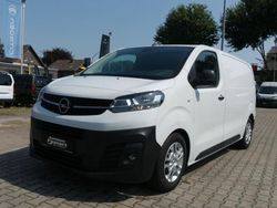 Eis weiß Gebraucht 2023 Opel Vivaro Edition Van | 24.780 € (Fairer Preis)