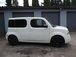 Weiß Gebraucht 2010 Nissan Cube Kombi | 2.999 €