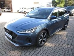 Chromablau Gebraucht 2024 Ford Focus Active X Kombi | 24.900 € (Guter Preis)
