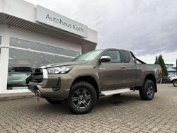 Oxide bronze Gebraucht 2022 Toyota HiLux Comfort Abholung | 44.900 € (Fairer Preis)