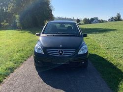 Schwarz Gebraucht 2007 Mercedes B180 Van / Kleinbus | 1.500 € (Etwas zu teuer)