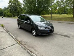 Grau Gebraucht 2014 VW Sharan Van / Kleinbus | 13.500 € (Etwas zu teuer)