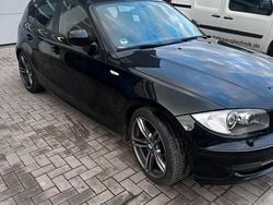 Schwarz Gebraucht 2009 BMW 116 Kleinwagen | 3.500 € (Fairer Preis)
