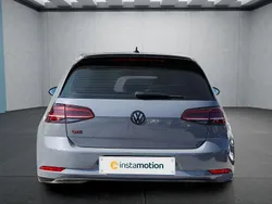 Grau Gebraucht 2019 VW Golf VII GTI Kleinwagen | 30.499 € (Teuer)