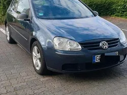 Blau Gebraucht 2007 VW Golf V Kleinwagen | 4.300 € (Fairer Preis)