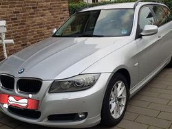 Silber Gebraucht 2009 BMW 320 Comfort Edition Kombi | 4.990 € (Guter Preis)