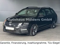 Schwarz Gebraucht 2019 Skoda Octavia RS Kombi | 23.950 €