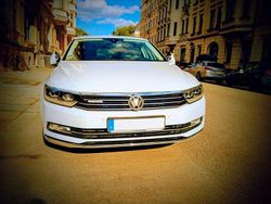 Weiß Gebraucht 2016 VW Passat Highline Kombi | 14.970 € (Fairer Preis)