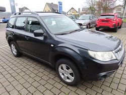 Grau Gebraucht 2012 Subaru Forester SUV | 4.990 € (Superpreis)