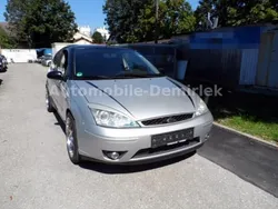 Silber metallic Gebraucht 2004 Ford Focus ST Limousine | 3.990 € (Fairer Preis)