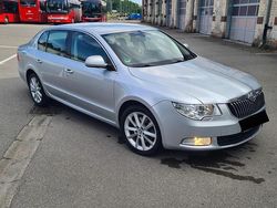 Silber Gebraucht 2013 Skoda Superb Limousine | 6.999 € (Superpreis)
