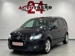 Schwarz Gebraucht 2014 VW Touran Cup Van / Kleinbus | 11.900 € (Fairer Preis)