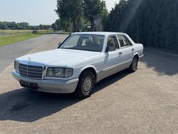 Weiß Gebraucht 1991 Mercedes 260 SE Limousine | 8.000 €