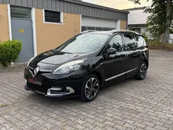 Schwarz Gebraucht 2014 Renault Scénic III Bose Edition Van / Kleinbus | 7.100 € (Fairer Preis)