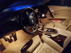 Blau Gebraucht 2006 BMW 530 Kombi | 5.000 € (Fairer Preis)