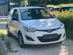 Weiß Gebraucht 2014 Hyundai i20 Classic | 3.900 € (Guter Preis)