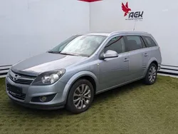 Grau Gebraucht 2010 Opel Astra Edition Kombi | 2.990 € (Superpreis)