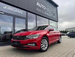 Tornadorot Gebraucht 2023 VW Passat Kombi | 20.950 € (Superpreis)