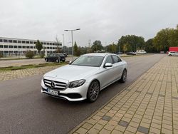 Grau Gebraucht 2016 Mercedes E220 Avantgarde Limousine | 20.690 € (Superpreis)