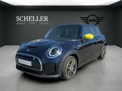 Schwarz Gebraucht 2022 Mini Cooper SE Kleinwagen | 16.800 € (Guter Preis)