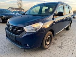 Blau Gebraucht 2019 Dacia Lodgy Comfort Van / Kleinbus | 10.900 € (Guter Preis)