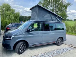Grau Gebraucht 2022 VW T6.1 Beach Van | 62.000 € (Teuer)