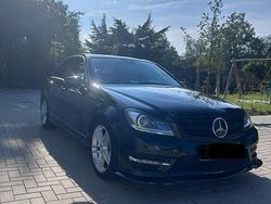 Schwarz Gebraucht 2011 Mercedes C250 Limousine | 10.000 € (Guter Preis)