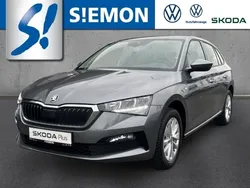 Grau Gebraucht 2023 Skoda Scala Tour Kleinwagen | 20.930 € (Fairer Preis)