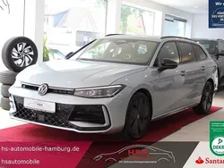 Oyster silver Gebraucht 2024 VW Passat R-line Kombi | 43.400 € (Teuer)