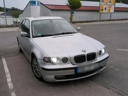 Silber Gebraucht 2003 BMW 318 Compact Kleinwagen | 2.600 € (Etwas zu teuer)