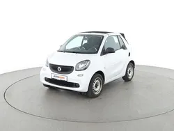 Weiß Gebraucht 2019 Smart ForTwo Cabrio Basis Cabrio | 12.690 € (Guter Preis)