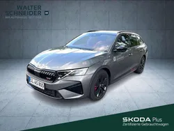 Graphitegrau metallic Gebraucht 2025 Skoda Octavia RS Kombi | 39.990 € (Guter Preis)