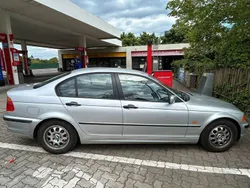 Silber Gebraucht 2000 BMW 318 Limousine | 2.390 € (Superpreis)