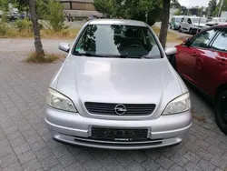 Silber Gebraucht 2002 Opel Astra Limousine | 2.200 € (Fairer Preis)