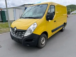 Gelb Gebraucht 2016 Renault Master Van | 8.750 €