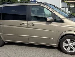 Beige Gebraucht 2012 Mercedes Viano Van / Kleinbus | 15.990 € (Guter Preis)