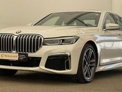 Mineralweiß metallic Gebraucht 2022 BMW 740 Executive Limousine | 64.990 € (Teuer)