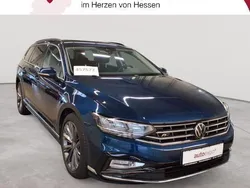 Blau Gebraucht 2022 VW Passat Kombi | 20.389 € (Fairer Preis)