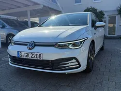 Weiß Gebraucht 2022 VW Golf VIII Style Limousine | 25.490 € (Guter Preis)