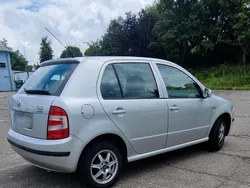 Silber Gebraucht 2006 Skoda Fabia Kleinwagen | 990 € (Guter Preis)